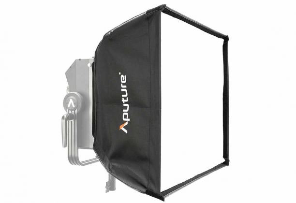 Aputure Nova P300C Softbox
